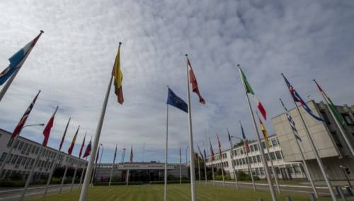 NATO poziva Iran da se suzdrži od daljnjeg nasilja