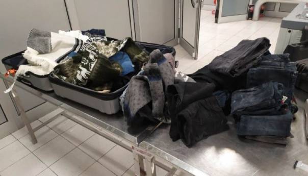 Natopio odjeću kokainom, pa pokušao ući u Srbiju