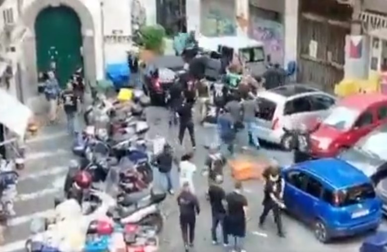 Navijački incident u Napulju: Tragedija izbjegnuta samo srećom
