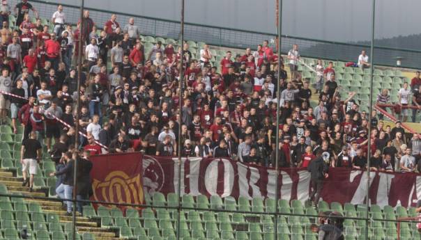 Navijači FK Sarajevo najavili odlazak Sabrine Buljubašić i Valentina Ilievskog