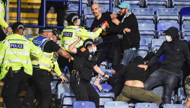 Navijači Leicestera i Napolija se tukli u više navrata