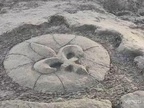 Navijači ne gube nadu: Ljiljan u pijesku i podrška Zmajevima