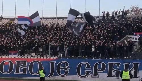 Navijači Partizana protiv N. Pazara skandirali: Nož, žica, Srebrenica