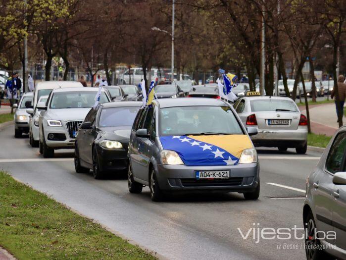 Navijači, strpljenje: Zbog utakmice kilometarske gužve oko Zenice