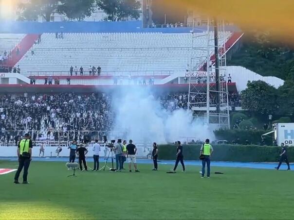 Audio: Navijači Zrinjskog opet skandirali ime zločinca Praljka