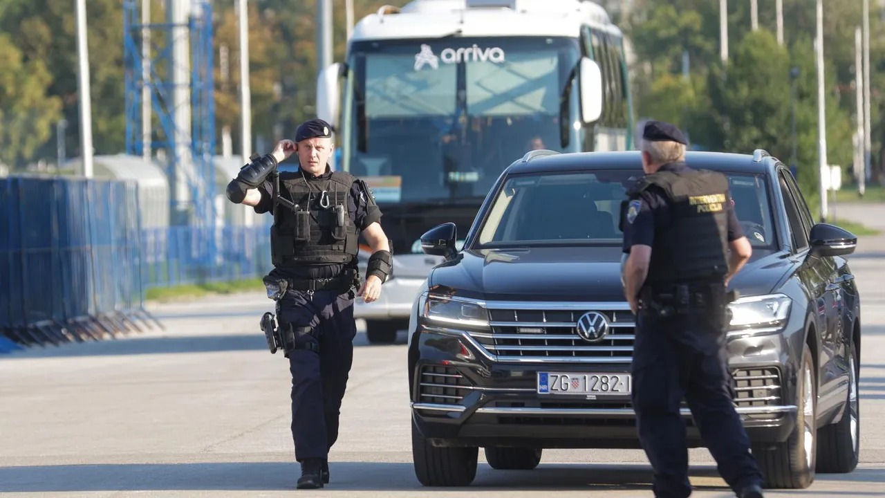 Navijački incident u Splitu, privedeno više od 20 osoba
