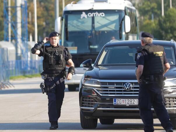 Navijački incident u Splitu, privedeno više od 20 osoba