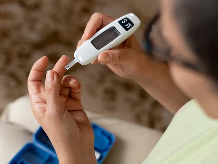 Navika od pet minuta može da stabilizuje glukozu: Zašto šećer skače čim se probudite?