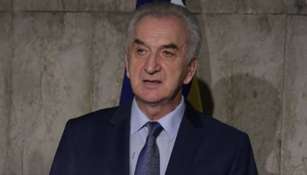 Ne možemo zajedno sa onima koji žele koaliciju sa SNSD-om