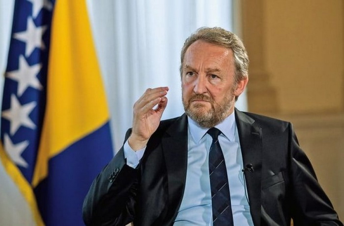 Ne postoji dogovor s Čovićem, gradonačelnik treba biti dr. Guzin