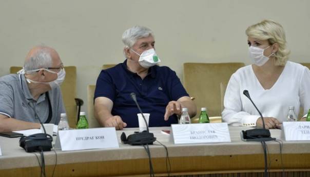 "Neće biti vanrednog stanja u Srbiji, to je dezinformacija"