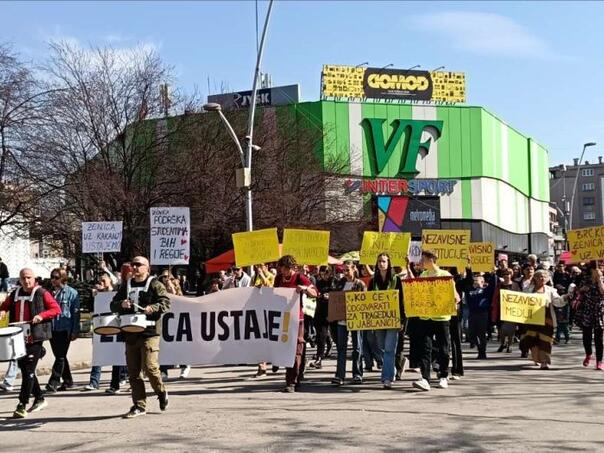 Protest u Zenici: Mirna šetnja, za petak najavljen skup pred zgrade institucija