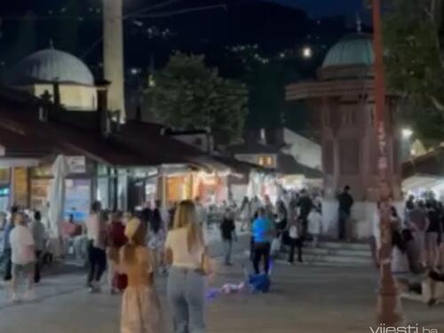 Nedopustivo: Sebilj na Baščaršiji u jeku sezone u mraku