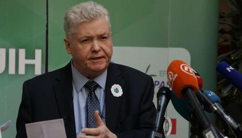 Negiranje genocida: U RS-u toksičan narativ koji ratne zločince pretvara u heroje