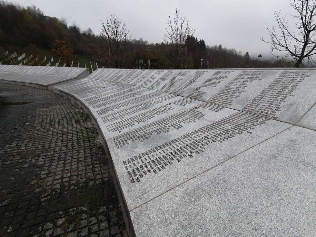 Negiranje genocida u Srebrenici suprotno ciljevima i principima UN