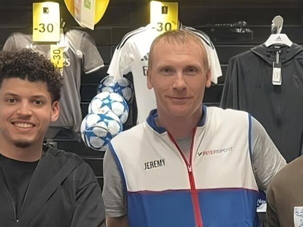 Nekad je igrao s Messijem, Neymarom i Suarezom, a sada radi u Intersportu