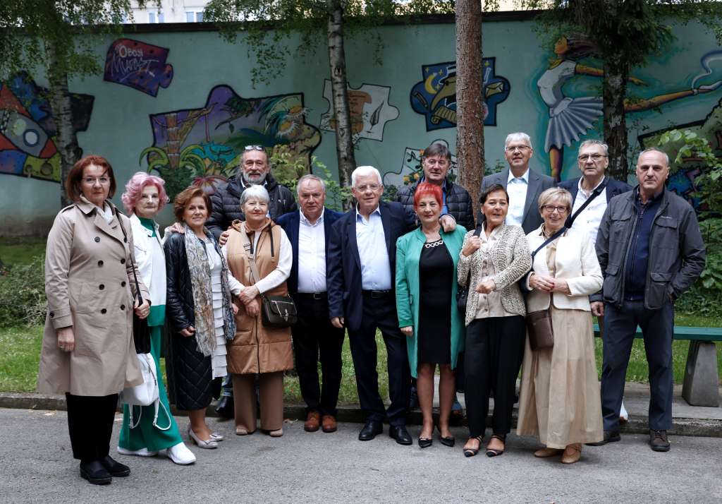 Nekadašnji učenici Treće gimnazije Sarajevo obilježili 50 godina mature