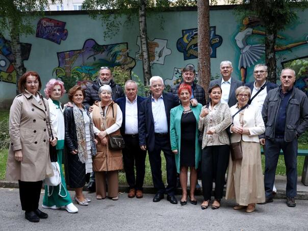 Nekadašnji učenici Treće gimnazije Sarajevo obilježili 50 godina mature