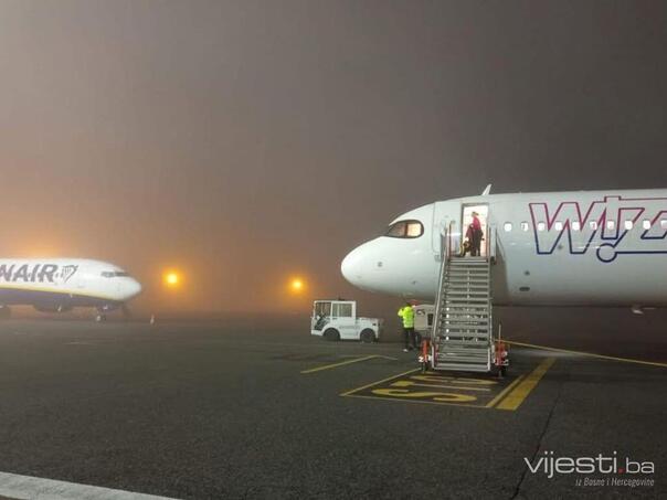 Nekoliko aviolinija preusmjerenih iz Banja Luke i Sarajeva sletilo u Tuzlu