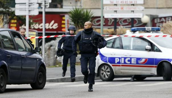 Nekoliko osoba ranjeno u napadu na stanicu Gare du Nord u Parizu