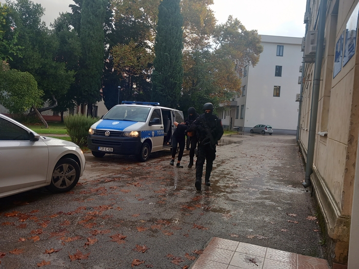 U Trebinju uhapšene četiri osobe, zaplijenjena droga