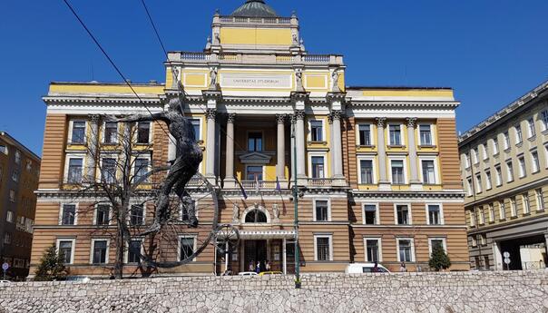 Nekoliko univerziteta iz BiH napredovalo na svjetskoj listi, tuzlanski za više od 700 mjesta