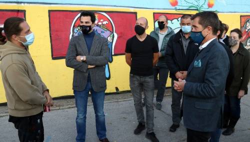 Nelson predstavio mural s crtežima učenika Sarajeva i Istočnog Sarajeva