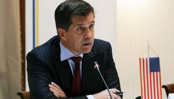 Nelson: Vrata NATO-a ostaju otvorena, ali BiH mora učiniti više