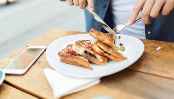 Nema dokaza za širenje koronavirusa putem hrane