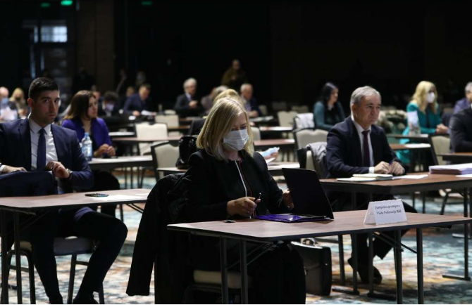 Nema hitnog postupka: Budžet FBiH vraćen u formu nacrta