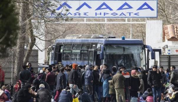 Nema pravne osnove da Grčka obustavi prijem zahtjeva za azil