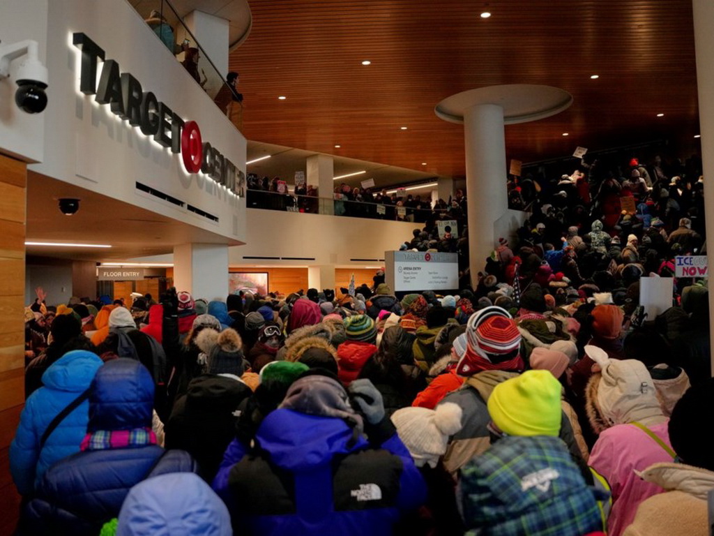 Nemiri i sigurnosni rizici: NBA odgodila meč u Minneapolisu