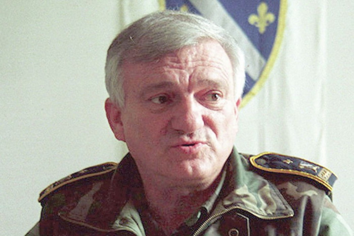 Nemjerljiv doprinos generala Divjaka u odbrani RBiH