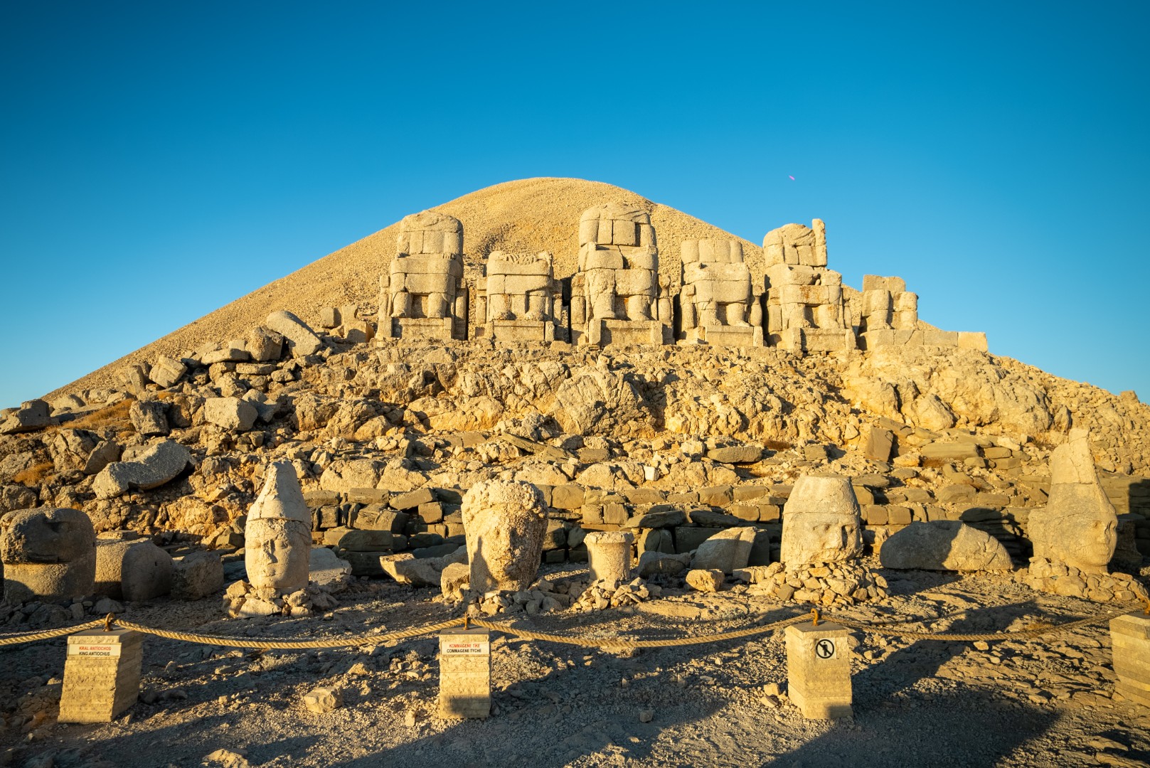 Nemrut: Izlazak sunca uz monumentalne skulpture