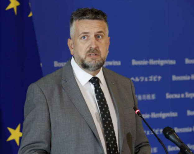 Nenad Vuković: “Ne smije se dozvoliti da pregovarač sa EU bude iz SNSD-a”