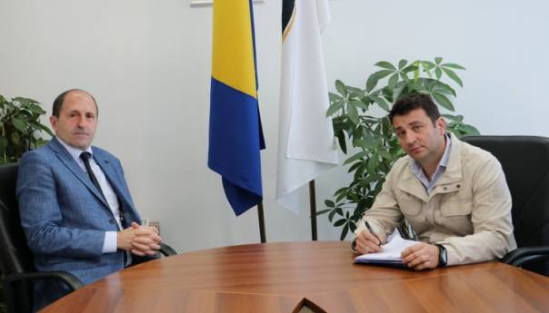 Nenadić i Kafedžić razgovarali o kontroli diploma i javnim nabavkama