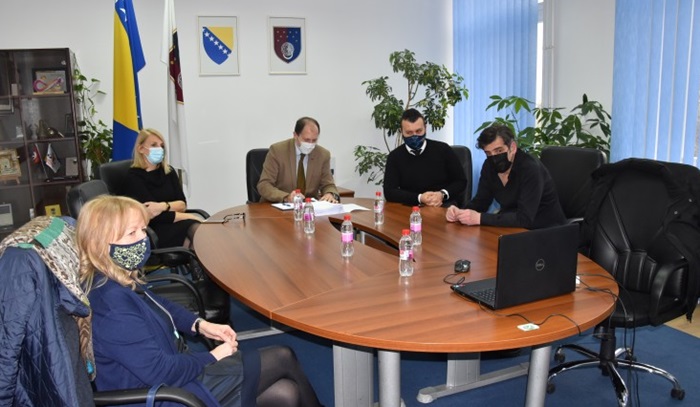 Nenadić i Naessl analizirali projekte u KS, evidentan napredak