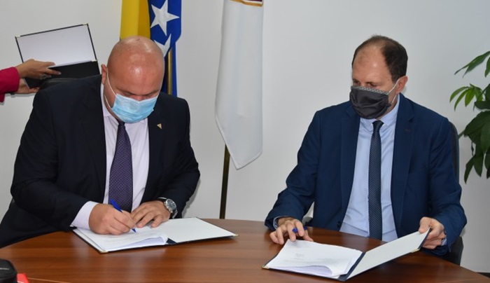 Nenadić: Novi ugovor garantira uredno odvijanje školske godine