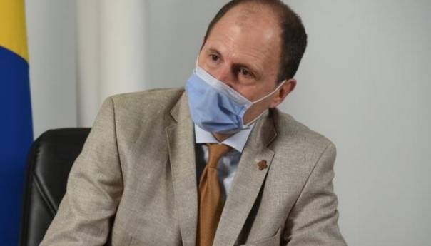 Nenadić ponudio i ostavku: Ukinite moratorij, pred kolapsom smo