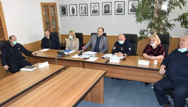 Nenadić: Radno vrijeme svih prodajnih objekata do 16:30