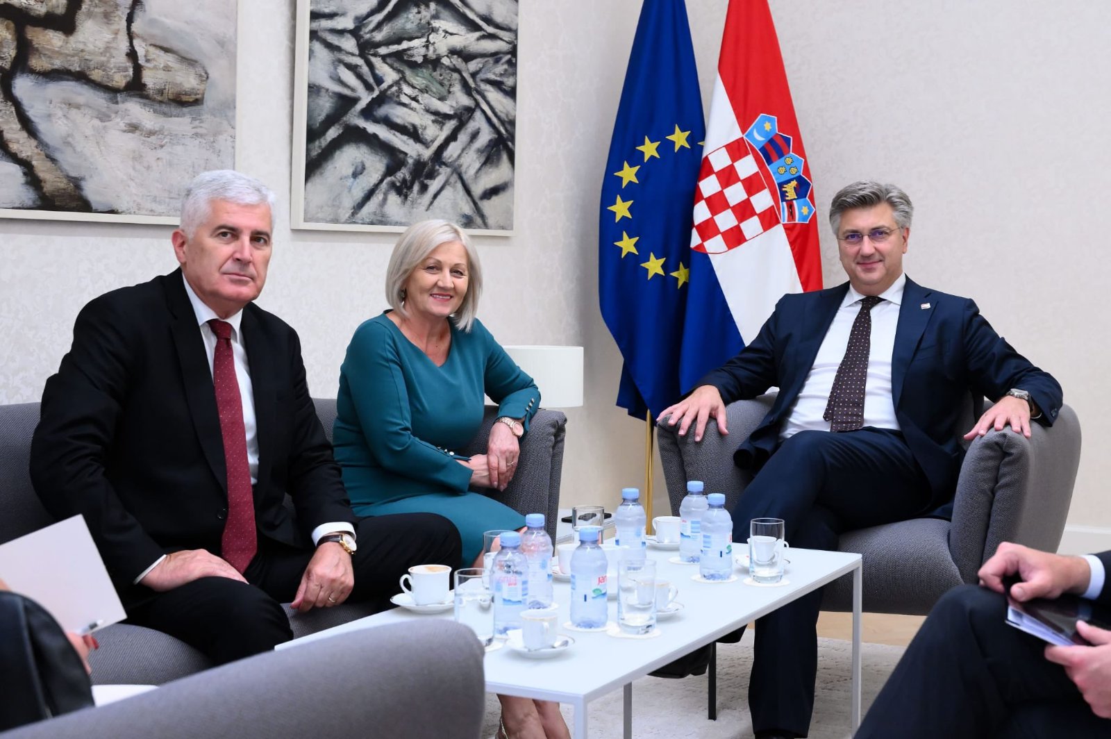 Nenajavljeni sastanak: Plenković obavijestio gdje je premijerka BiH