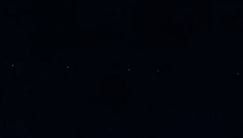 Neobični svjetleći objekti na nebu iznad Hrvatske