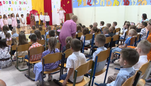 Neočekivani prizori i komentari djece u školi koja je zabranila mobitele