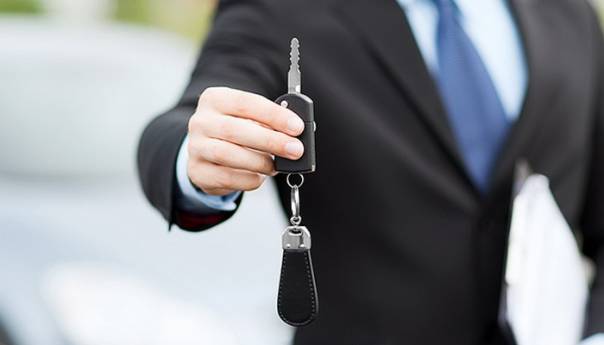 Neovlašteno uvezao i prodao 30 auta