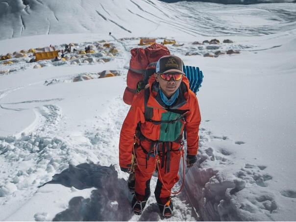 Nepalski tinejdžer ispisao historiju: Najmlađi planinar koji je osvojio sve najviše vrhove
