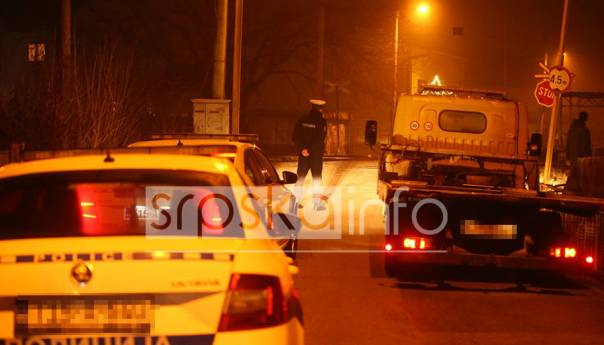 Nepažnja vozača automobila uzrok saobraćajne nesreće u Dervišima