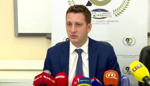 Nerealno očekivati veliku količinu vakcina u kratkom roku