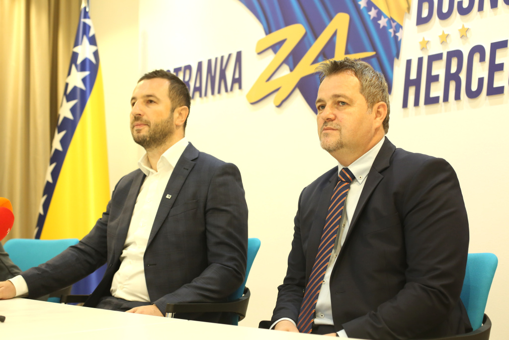 NES i SBiH: Izmjene Ustava pokazat će kome su bitne stolice, a kome država