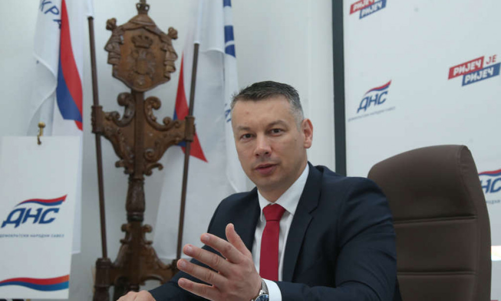 Nešić: Inzko ovom odlukom vratio BiH 20 godina unazad