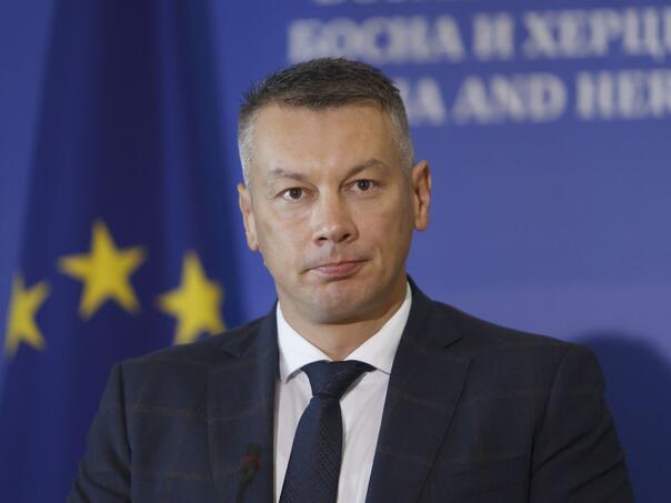 Nešić: Izmjenama Zakona riješiti problem nedostatka graničnih policajaca